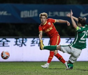 【中超】么旭辰赵梓业建功 河北2比0深圳终结23连败