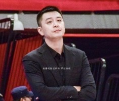 开云体育下载-杨鸣：向支持球队的球迷表达感谢 感谢他们的不离不弃