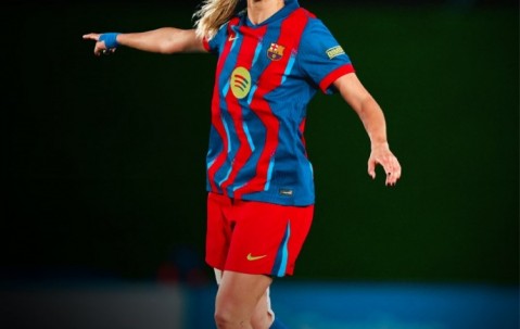 开云体育官网-巴萨女足官方：阿莱桑德里右膝前十字韧带断裂，未来几天接受手术